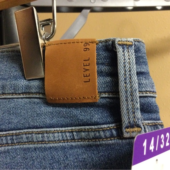 🆕 Level 99 High Rise Skinny Jean - Picture 5 of 9